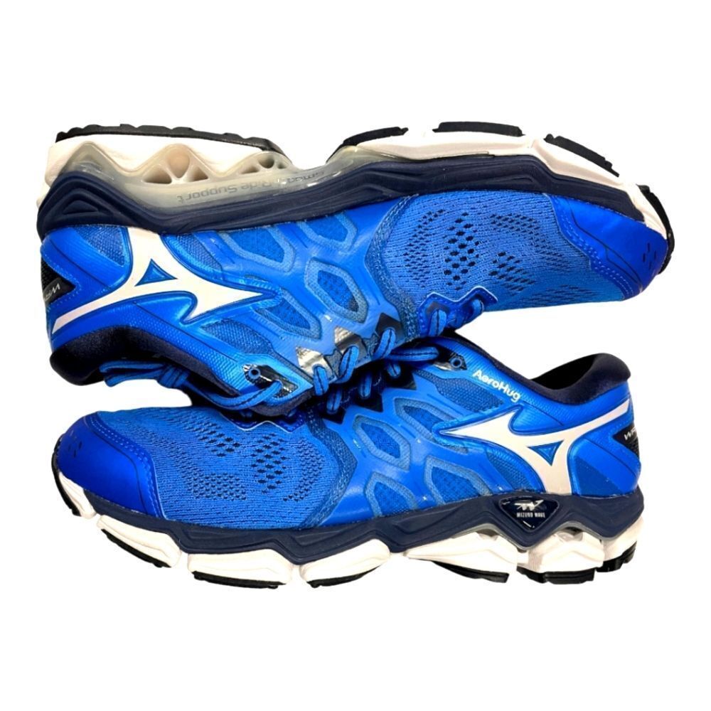 Mizuno Wave Horizon 3